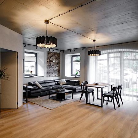 Hales Old Town Urban Apartments فيلنيوس المظهر الخارجي الصورة