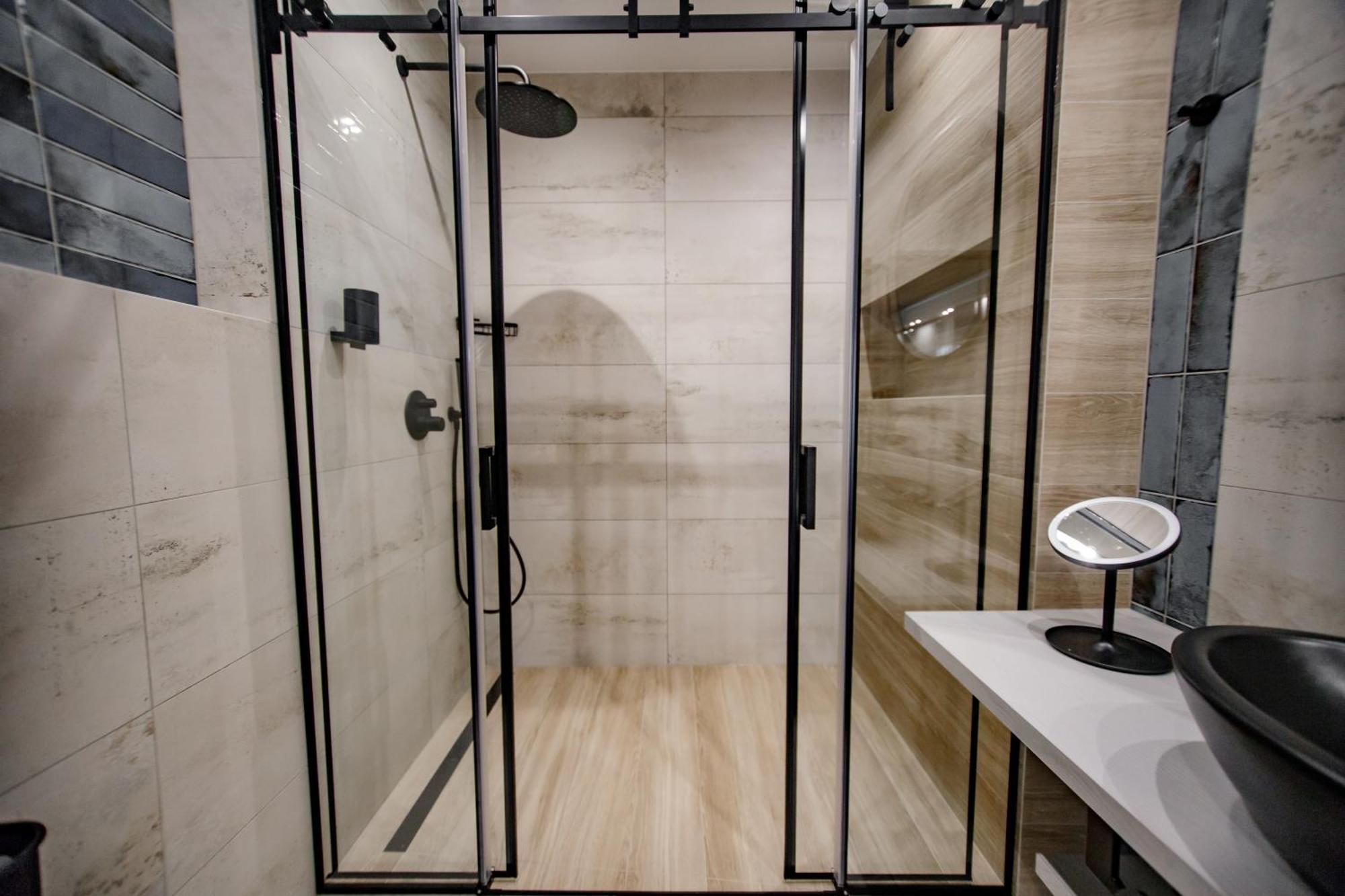 Hales Old Town Urban Apartments فيلنيوس المظهر الخارجي الصورة