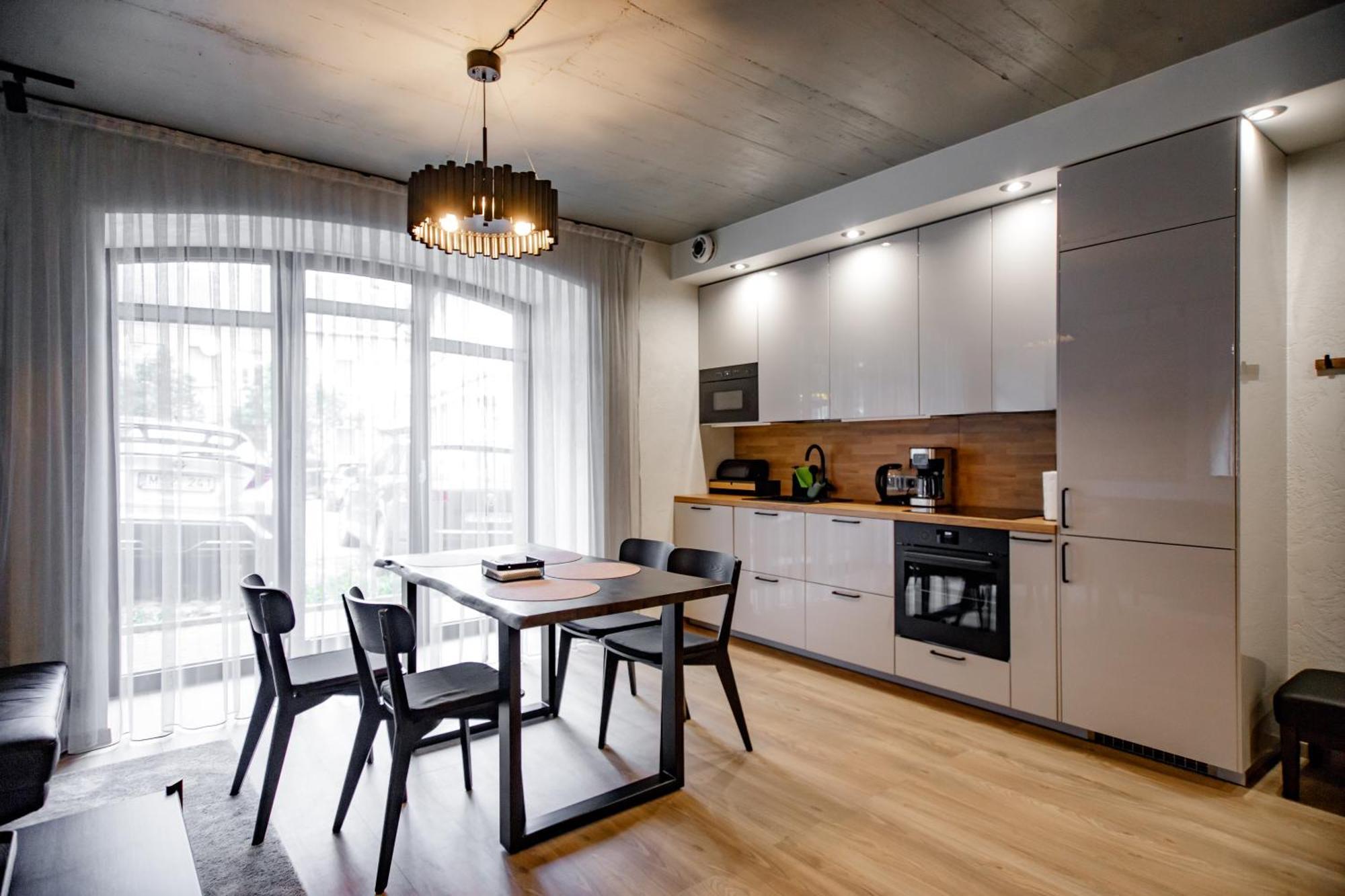 Hales Old Town Urban Apartments فيلنيوس المظهر الخارجي الصورة