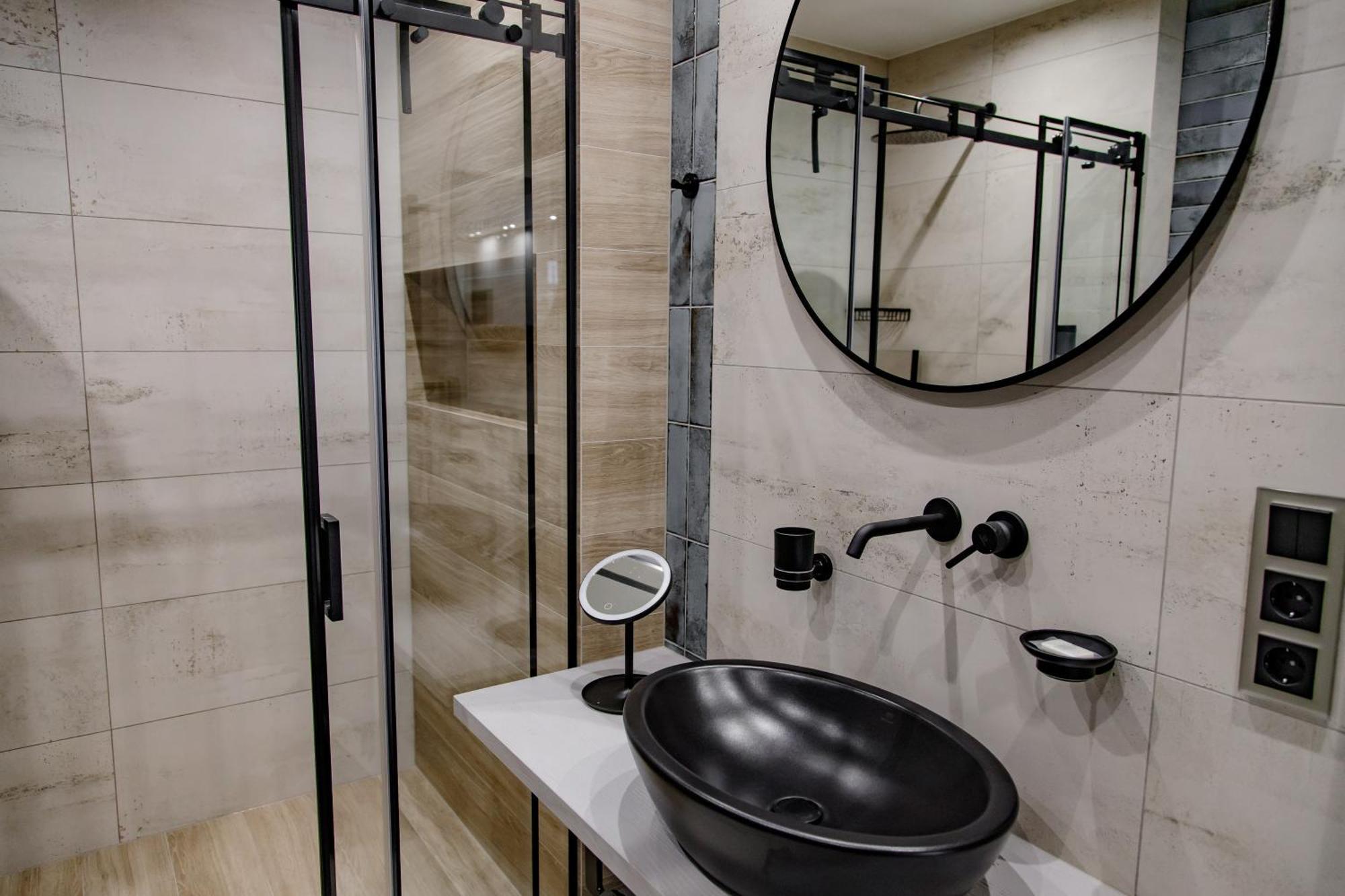 Hales Old Town Urban Apartments فيلنيوس المظهر الخارجي الصورة
